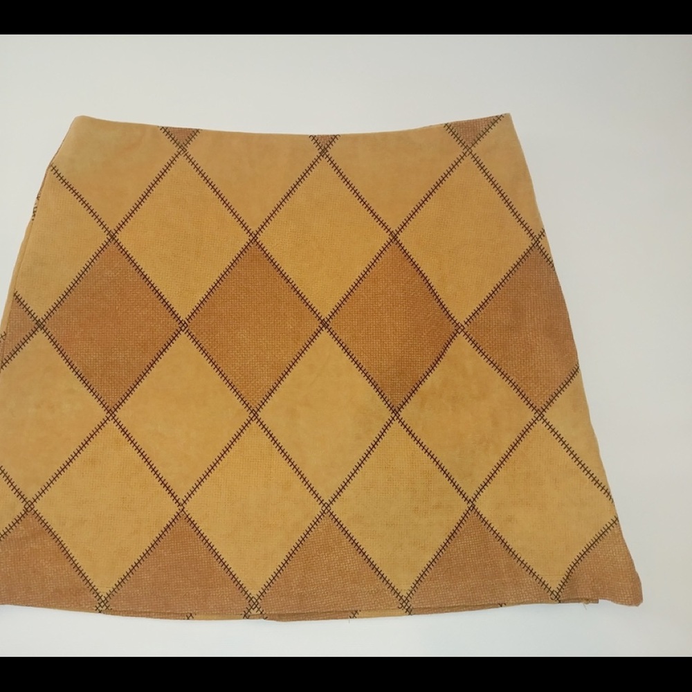 Retro Faux-Suede Miniskirt